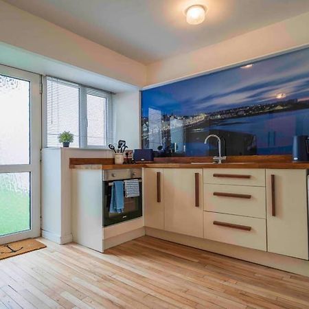The Porthole Apartment Portstewart Exterior foto