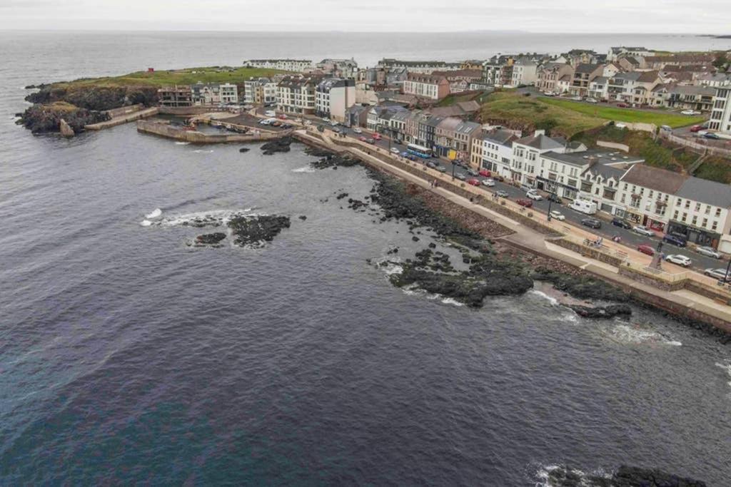 The Porthole Apartment Portstewart Exterior foto